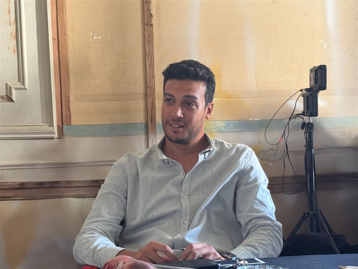<strong>أحمد عبد الوهاب</strong>