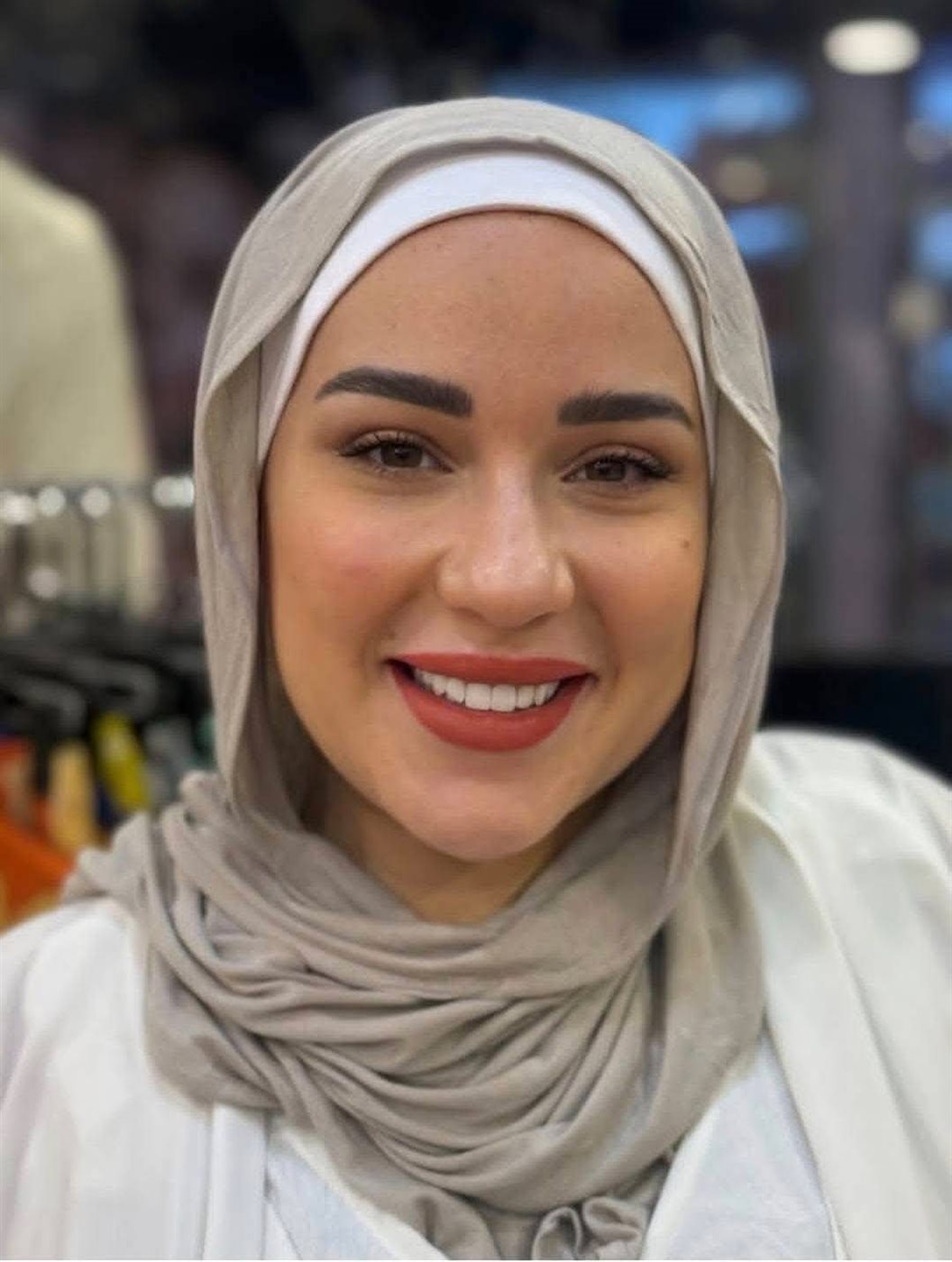 <strong>أسما شريف منير</strong>