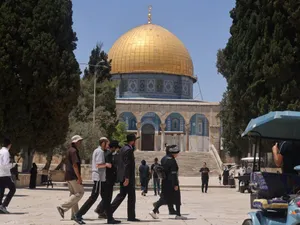 <strong>الاتحاد الأوروبي يدين عملية القدس</strong>