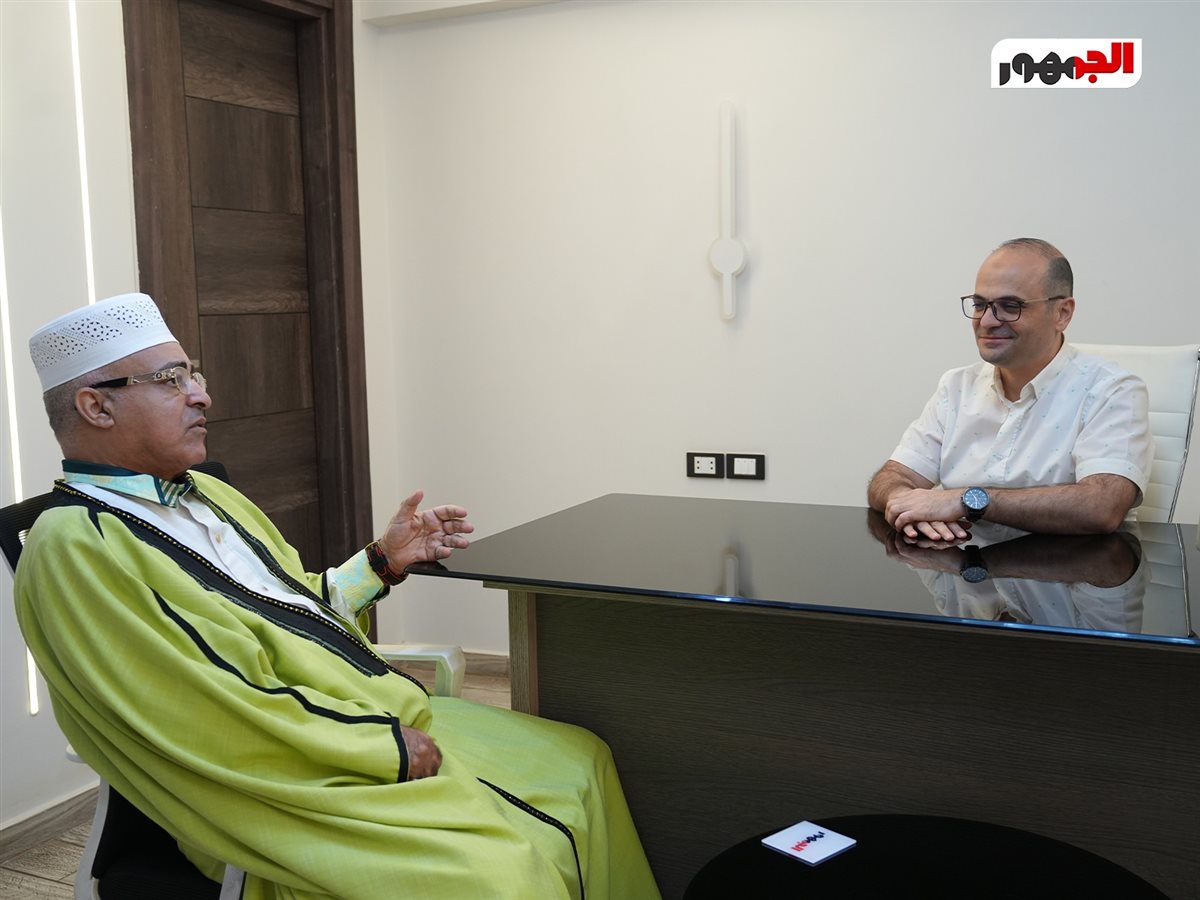 <strong>رئيس تحرير الجمهور خلال ترحيبه بالشيخ صلاح الجمل&nbsp;</strong><br>&nbsp;