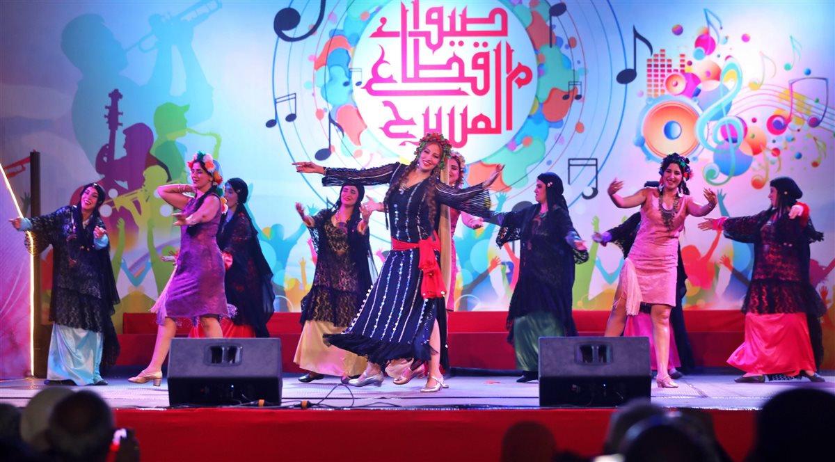 <strong>فرقة رضا للفنون الشعبية</strong>