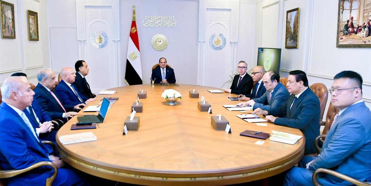 الرئيس السيسي ورئيس 