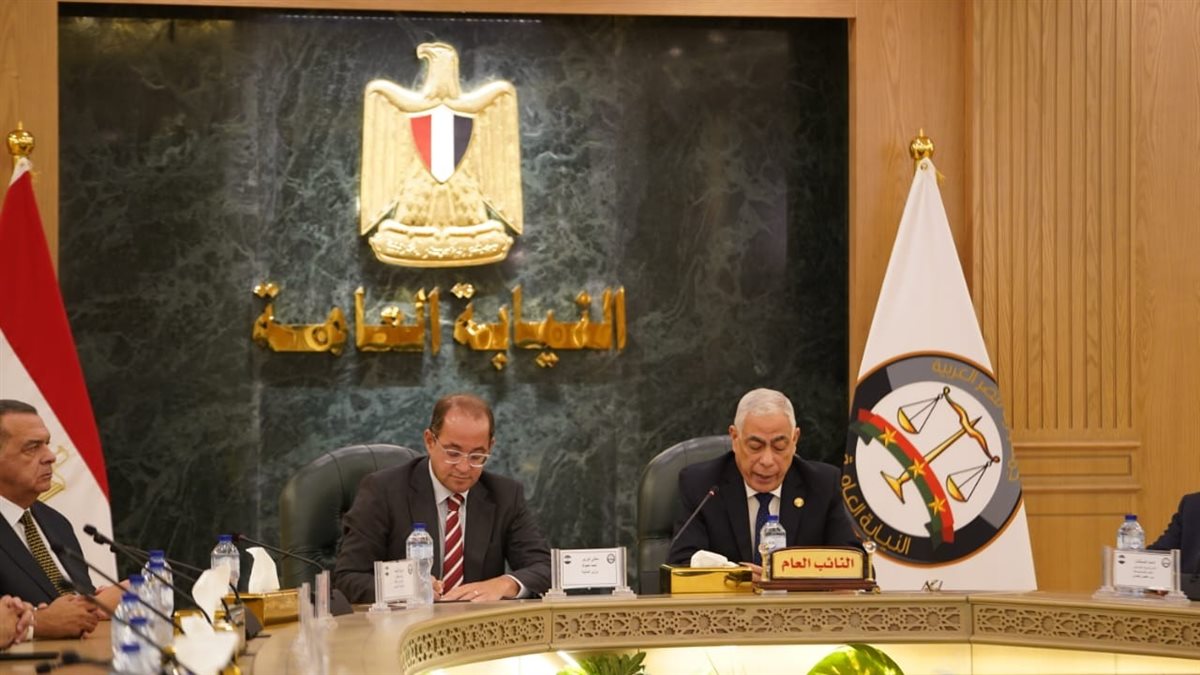تسليم 200 كيلوجرام من السبائك الذهبية