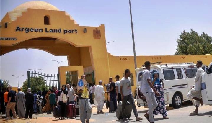 <strong>أسوان: تسهيل عودة أكثر من 12 ألف مواطن سوداني لبلادهم بتوجيهات رئاسية</strong>