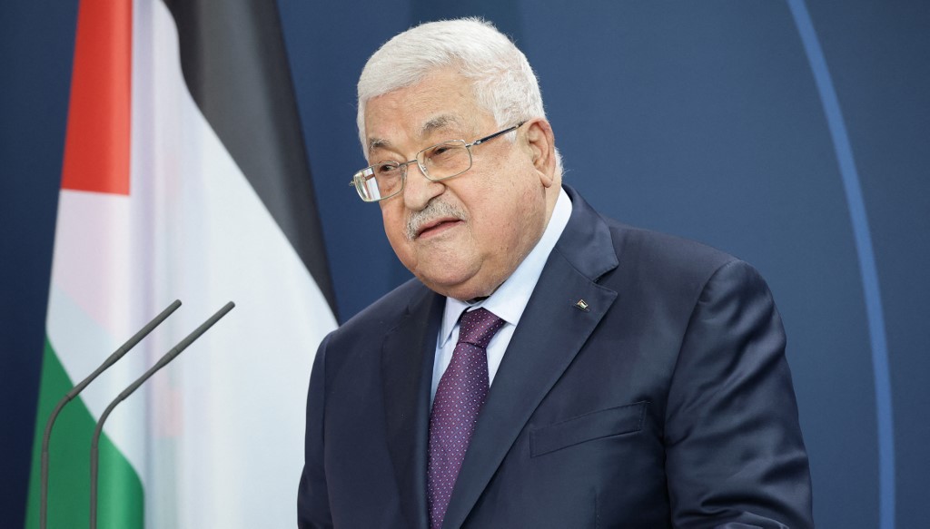 <strong>محمود عباس أبو مازن الرئيس الفلسطيني</strong>
