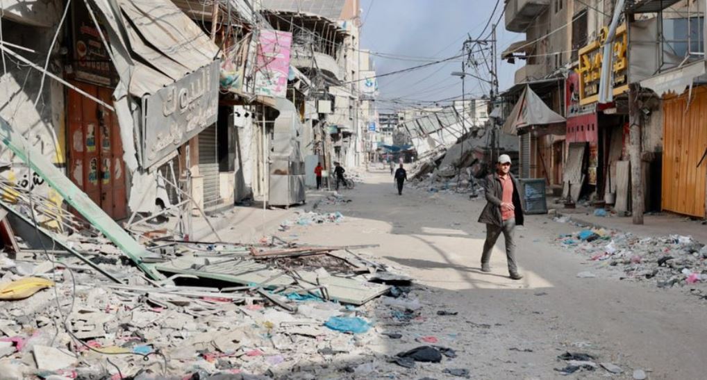 <strong>900 ألف فلسطيني يتحدون أوامر الإخلاء ويرفضون مغادرة غزة</strong>