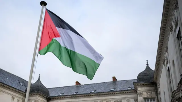 <strong>هل يلتفت نتنياهو للضغوط الدولية بوقف الحرب في غزة؟&nbsp;</strong>