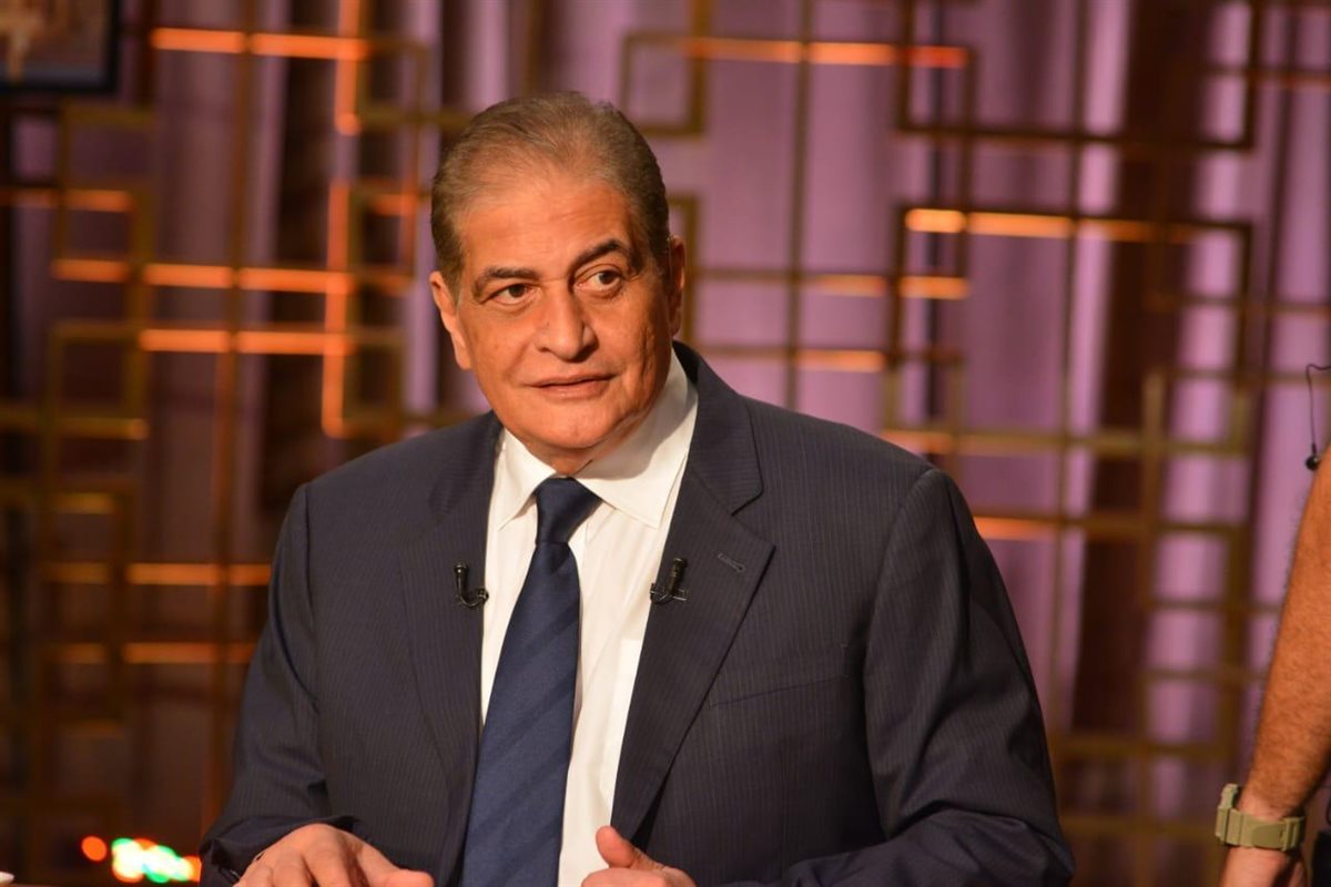 <strong>أسامة كمال</strong>