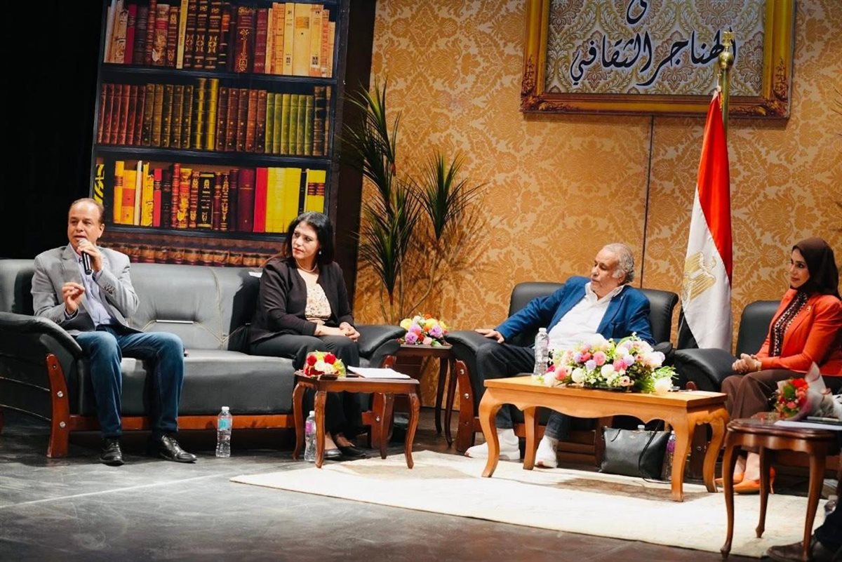 <strong>ملتقى الهناجر الثقافي</strong>