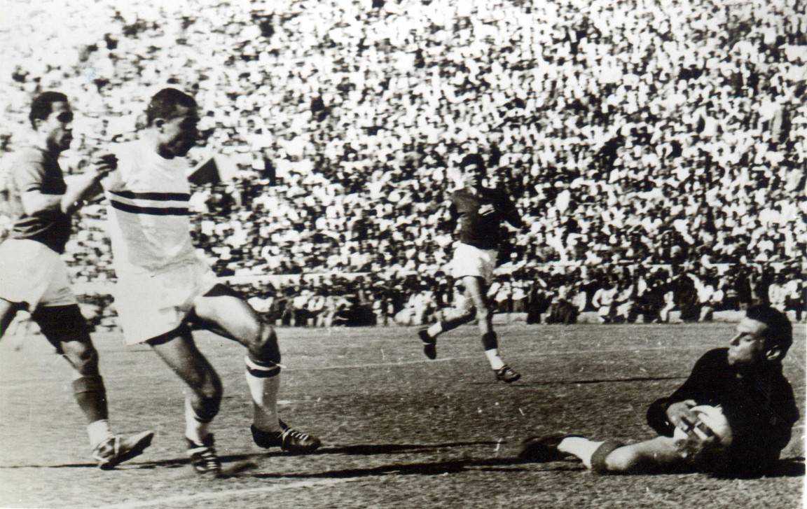مباراة القمة بين الأهلي والزمالك