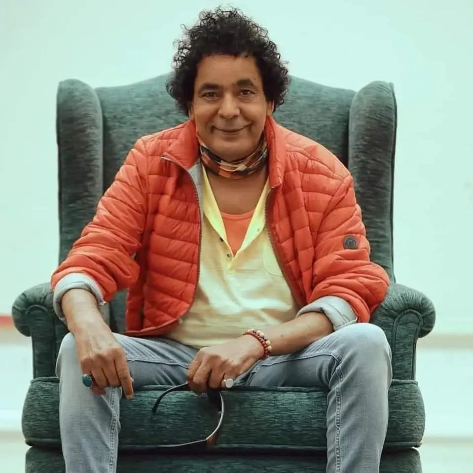 <strong>محمد منير</strong>