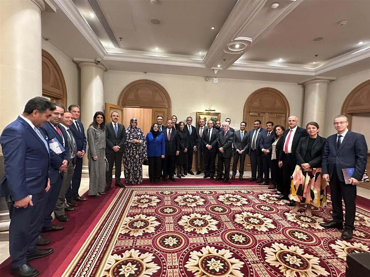 <strong>جانب من الاجتماع&nbsp;</strong>
