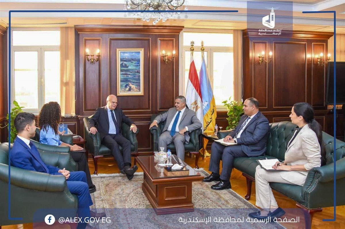 محافظ الإسكندرية والسفير السويدي