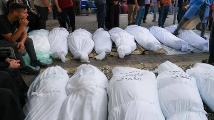 الاحتلال يحتجز مئات الجثامين لشهداء غزة