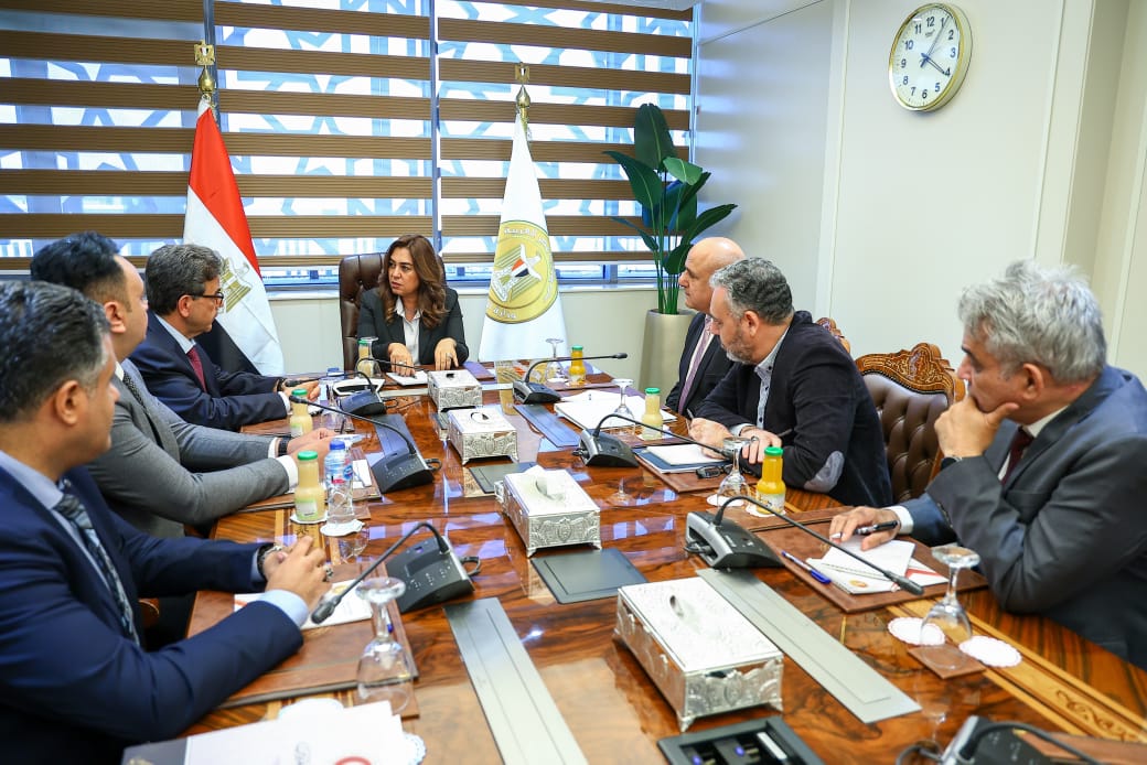وزيرة التنمية المحلية