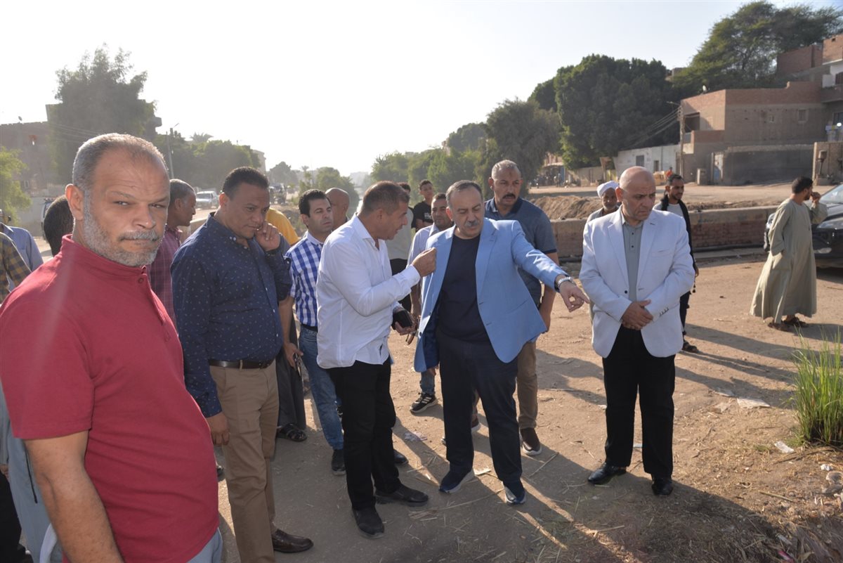 توجيه عاجل من محافظ أسيوط بعد حادث مصرف قناطر حواس