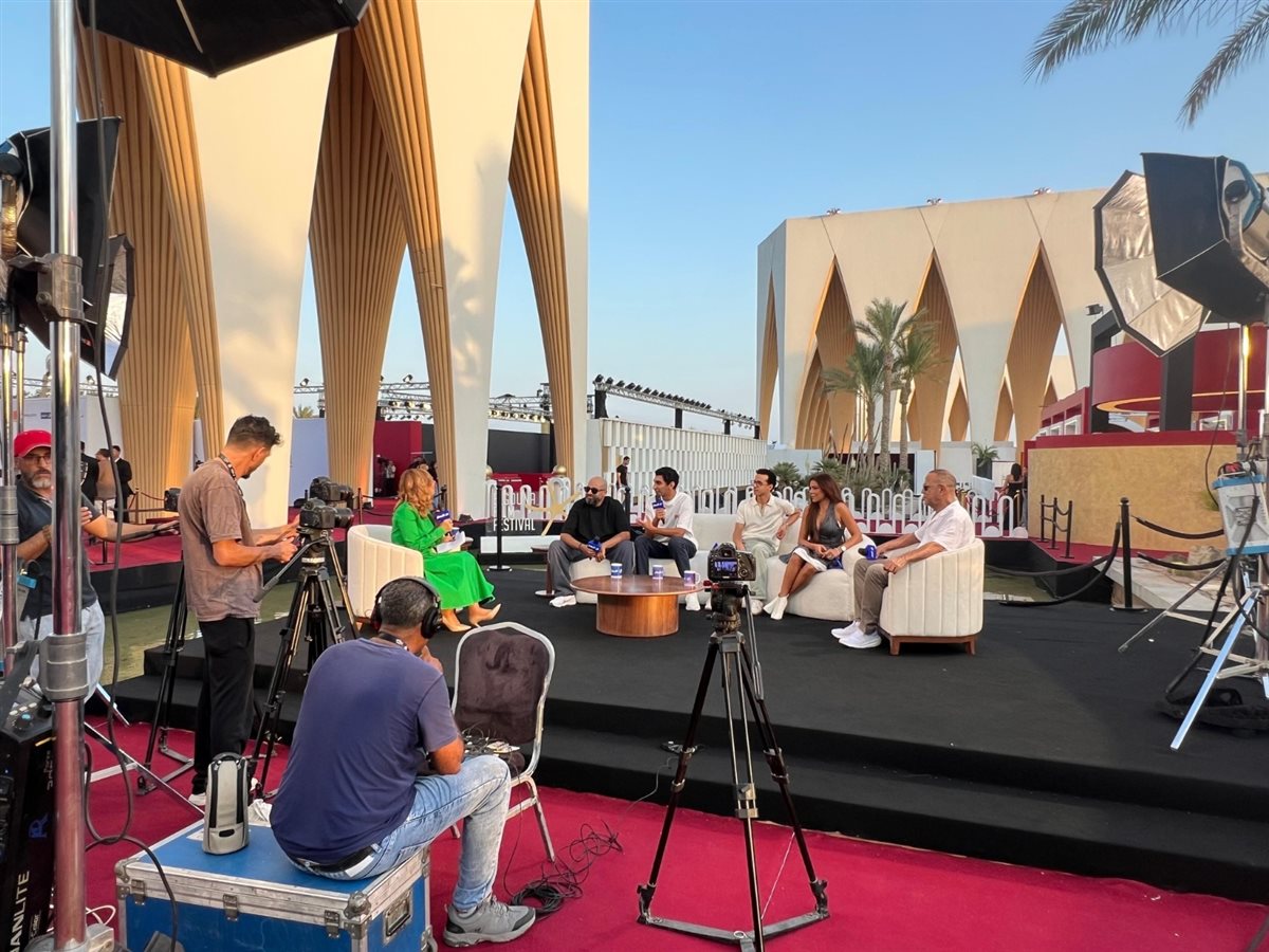 <strong alt=