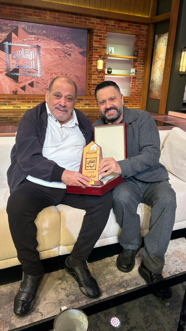 <strong>إدوارد والفنان القدير ضياء الميرغني</strong>