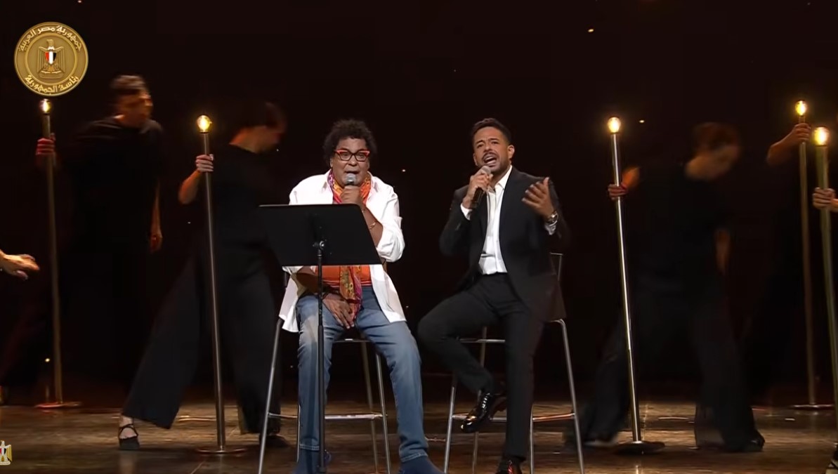 <strong>محمد حماقي ومحمد منير</strong>