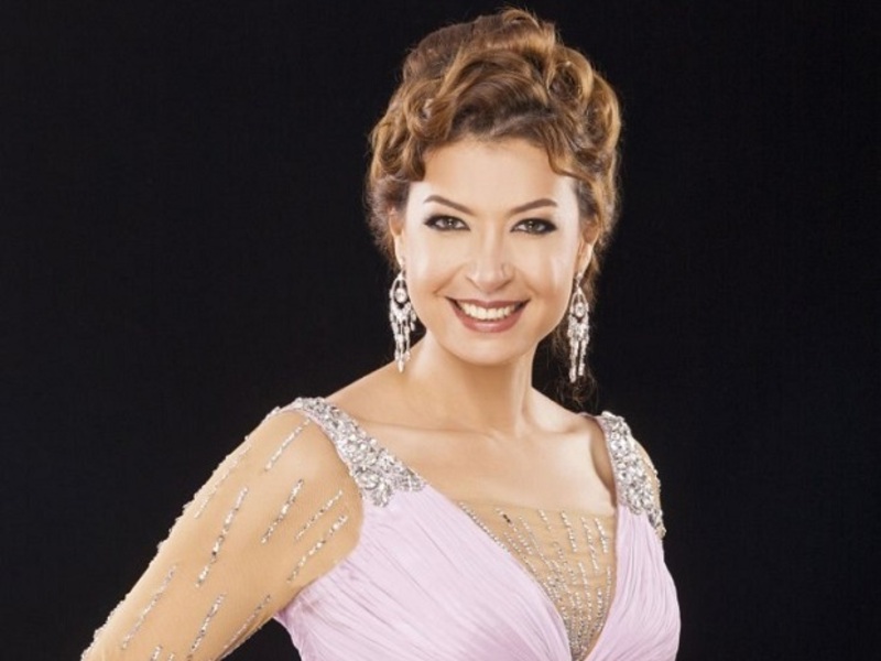 <strong>منال سلامة</strong>