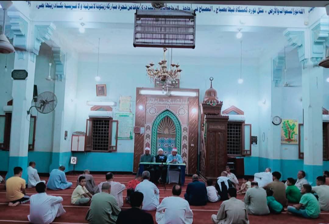 جانب من الندوات التثقيفية