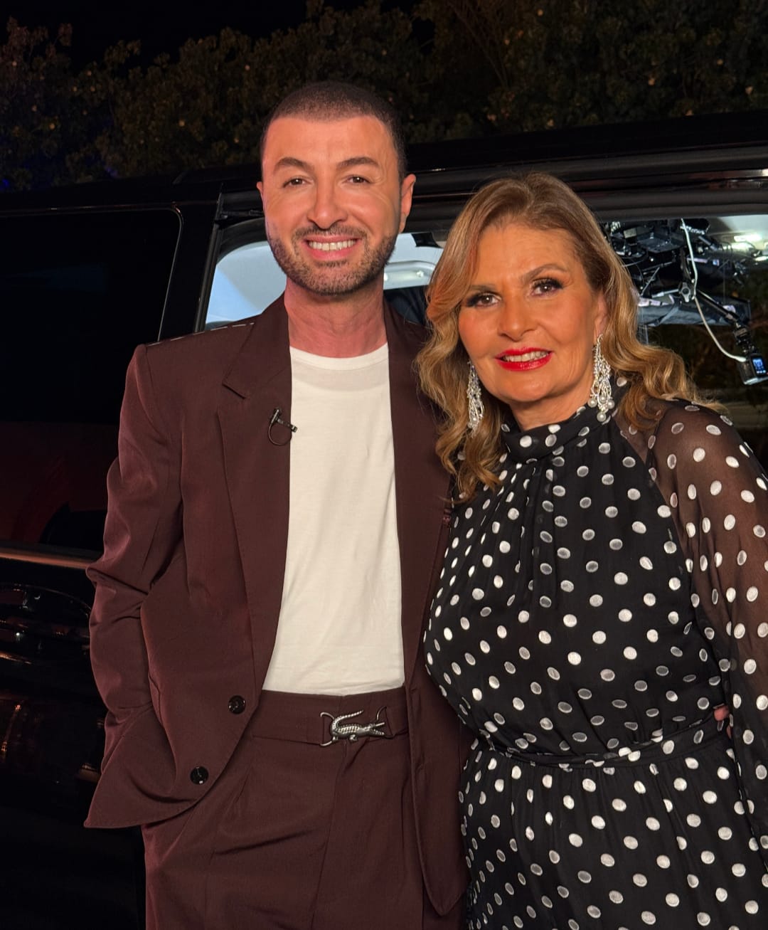 <strong>يسرا والإعلامي بلال العربي</strong>