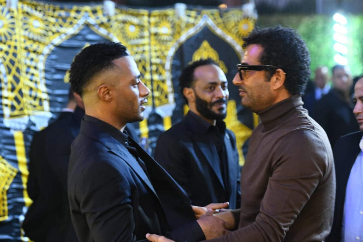 <strong>عزاء والد محمد رمضان</strong>
