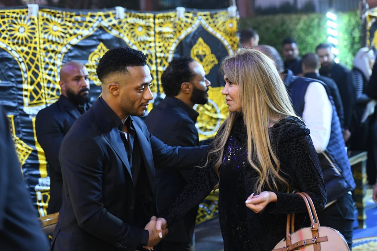 <strong>عزاء والد محمد رمضان</strong>