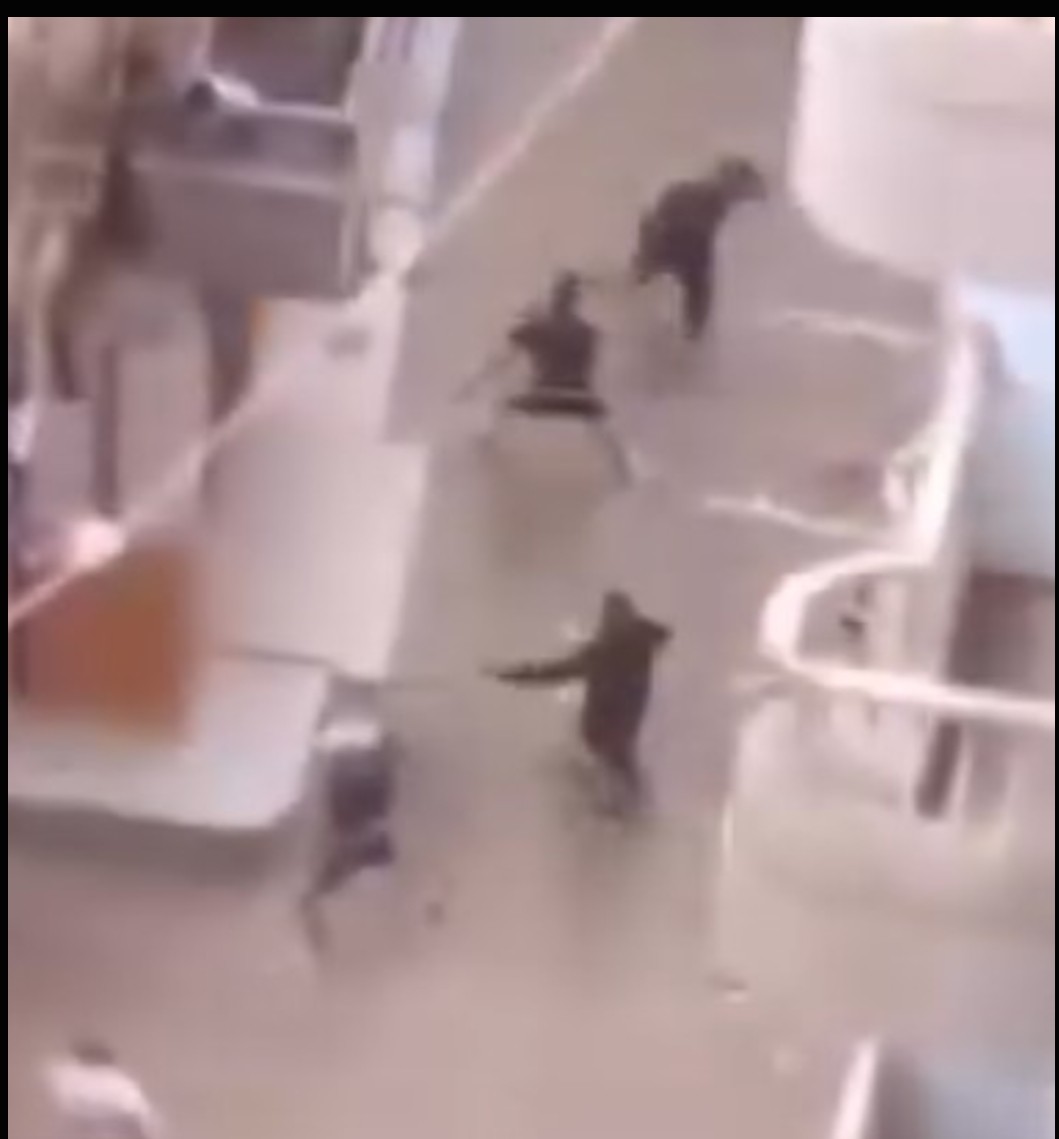 جانب من المشاجرة&nbsp;