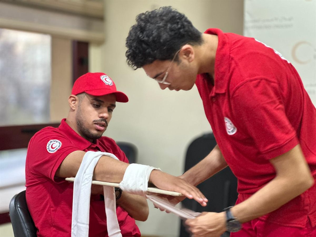 الهلال الأحمر