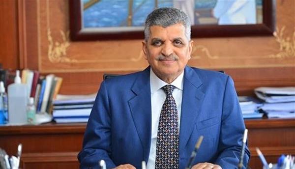 <strong>الفريق أسامة ربيع</strong>