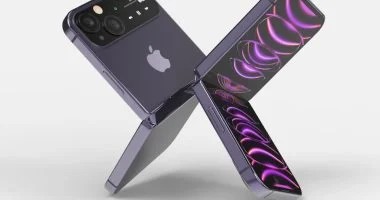 أول آيفون قابل للطي&nbsp;
