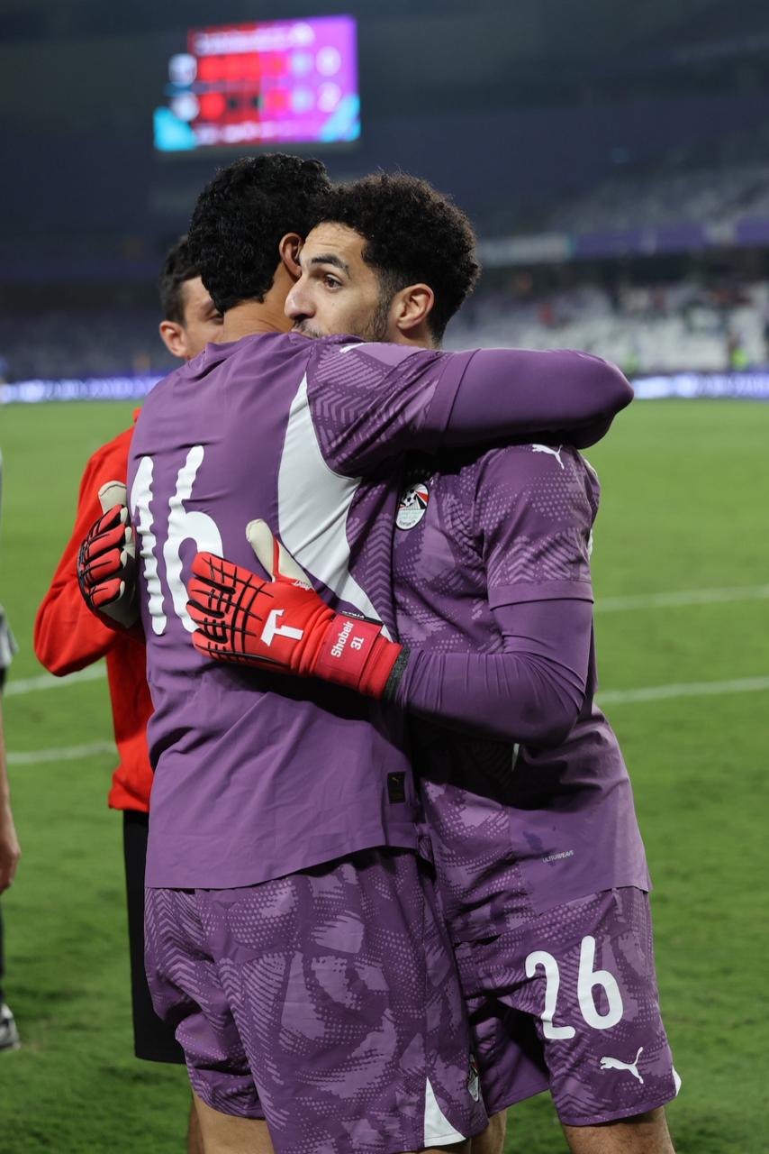 مصطفي شوبير والشناوي