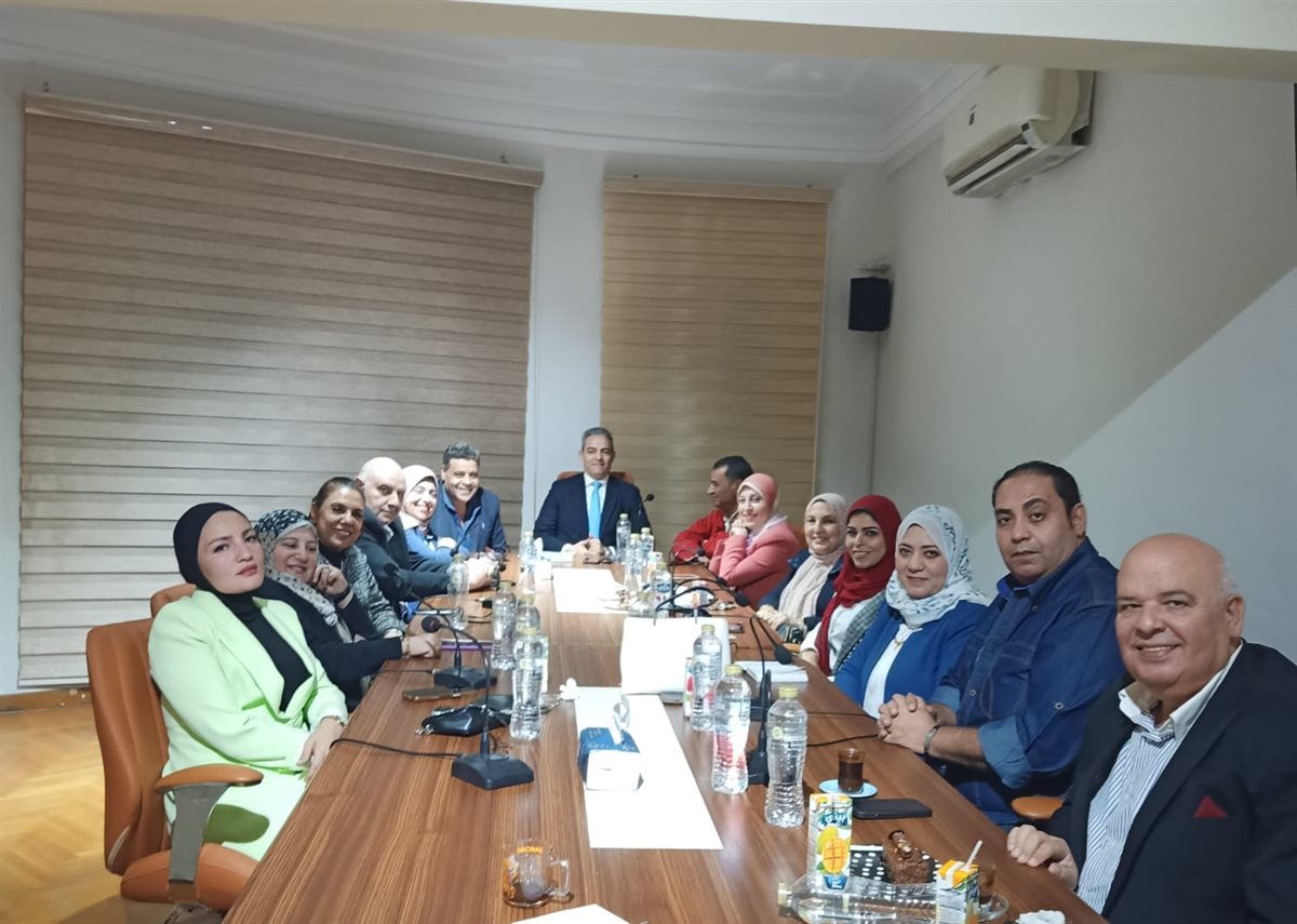 <strong>اجتماع اللجنة العليا لرصد الأداء الإعلامي بنقابة الإعلاميين لتغطية انتخابات مجلس النواب</strong>