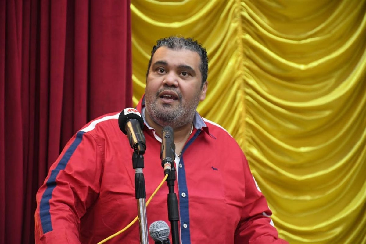 <strong>أحمد فتحي</strong>