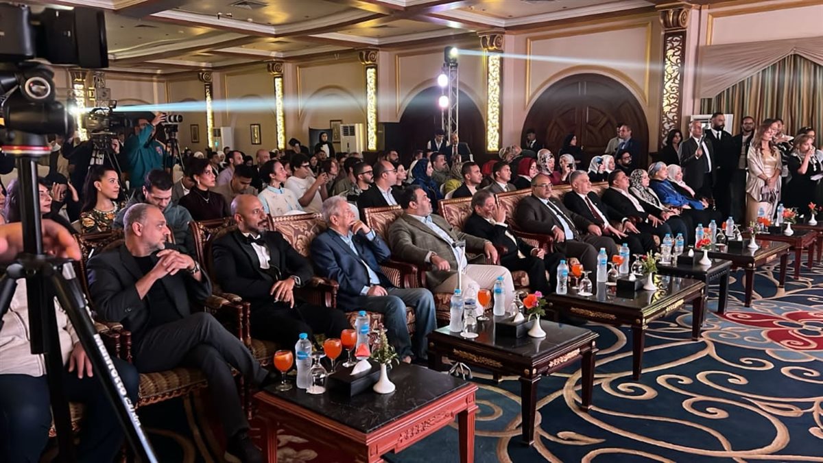 <strong>حفل ختام الدورة الثانية من مهرجان الفيوم الدولي</strong>