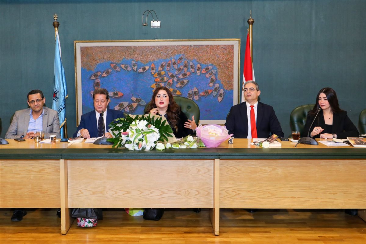 <strong>نقيب الإعلاميين في نقابة الصحفيين</strong>