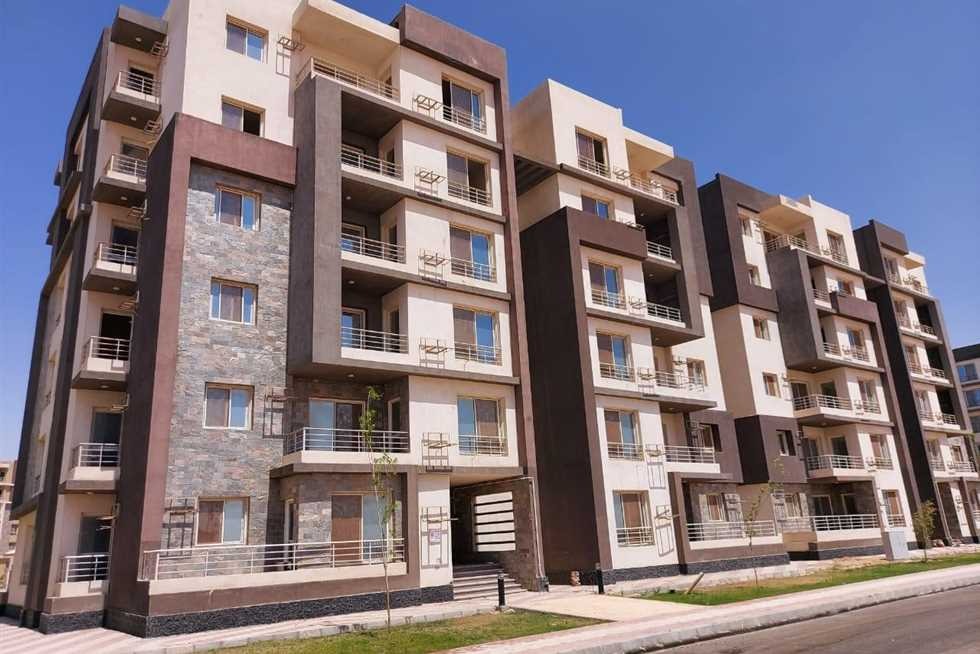 شقق الإسكان