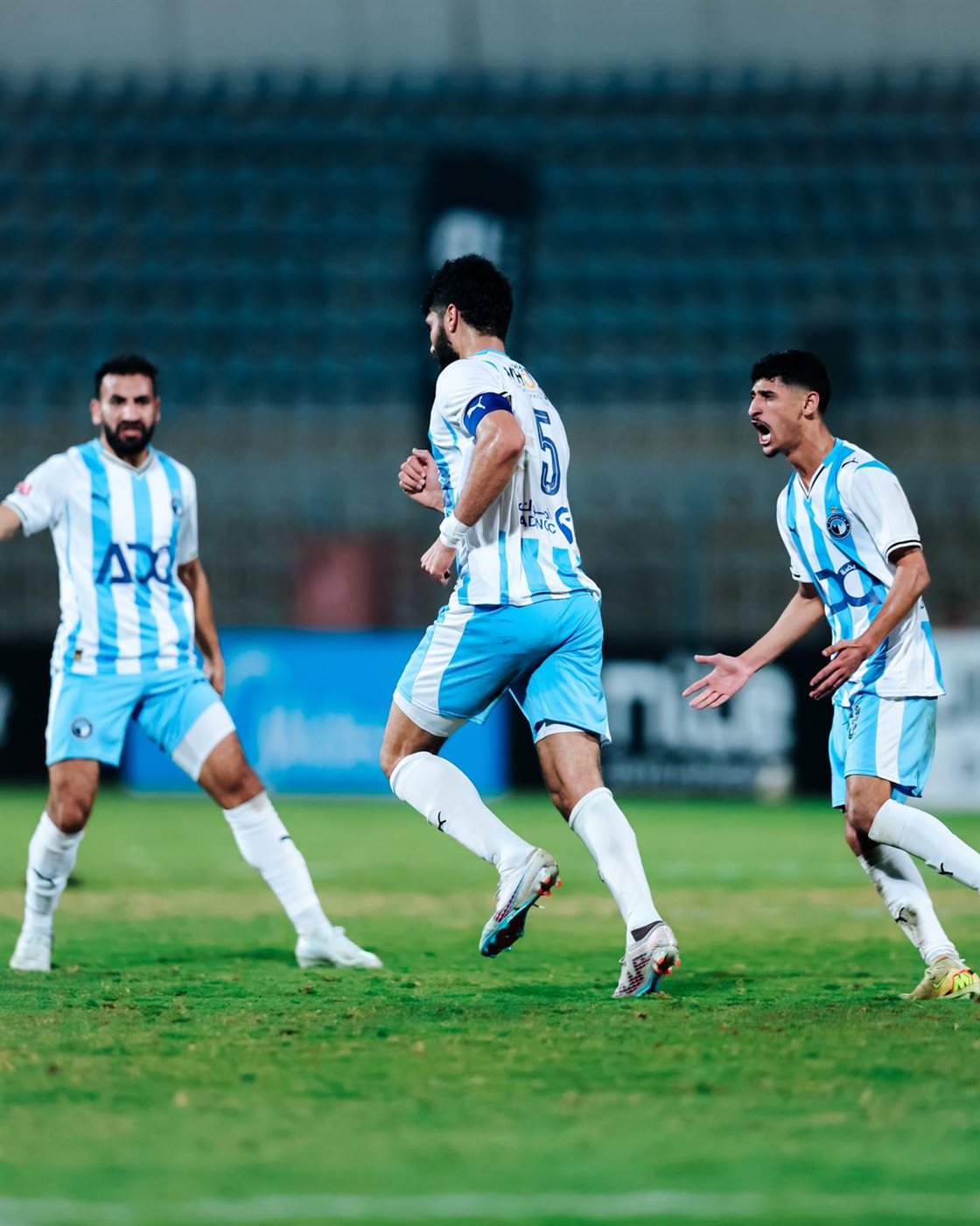 بيراميدز