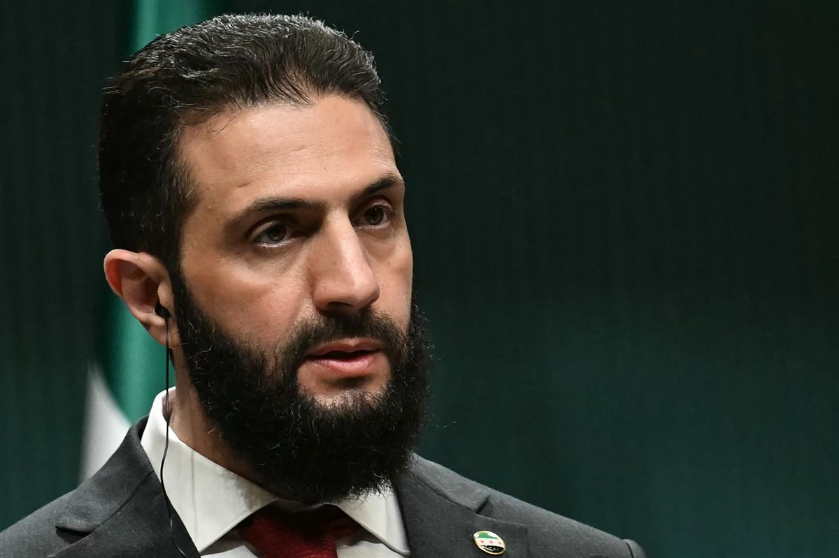 الرئيس السوري أحمد الشرع