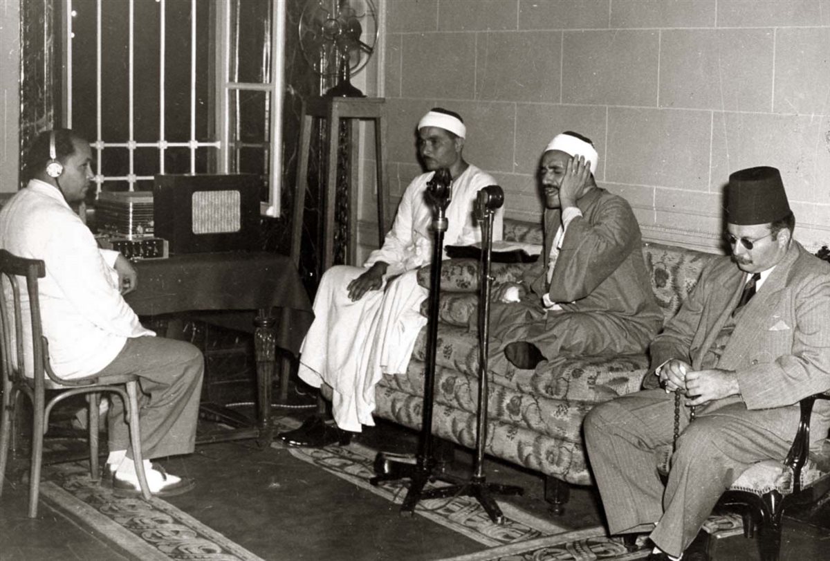 <strong>&nbsp;الشيخ طه الفشني</strong>