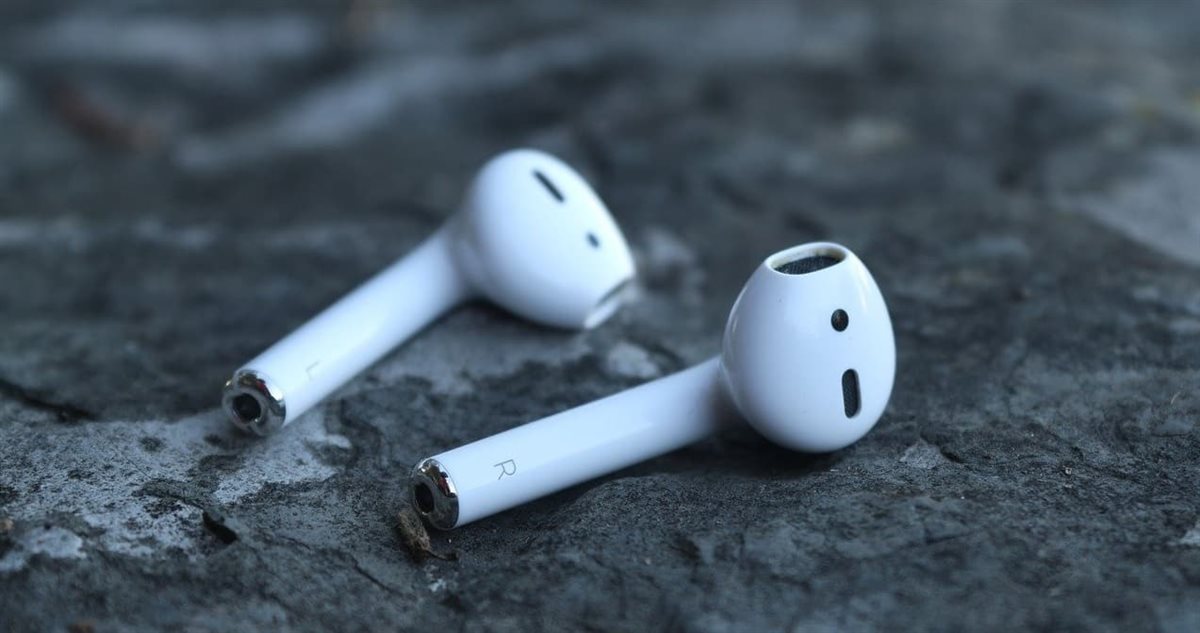<strong>سماعات AirPods</strong>