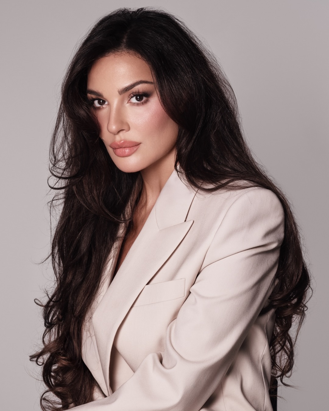 <strong>نادين نسيب نجيم</strong>