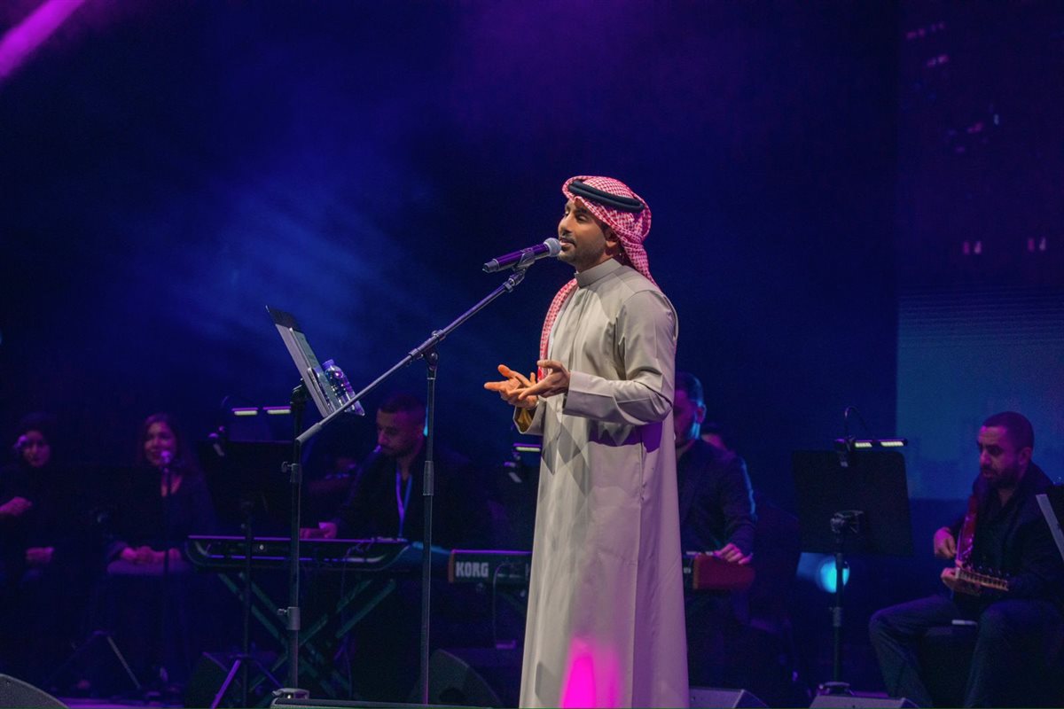 <strong>فؤاد عبد الواحد</strong>