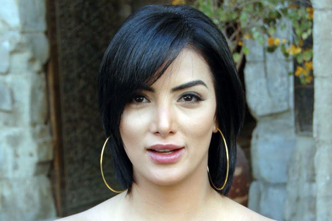 <strong>حورية فرغلي</strong>
