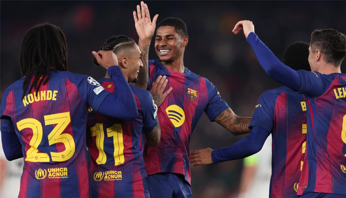 برشلونة وجوادالاخارا
