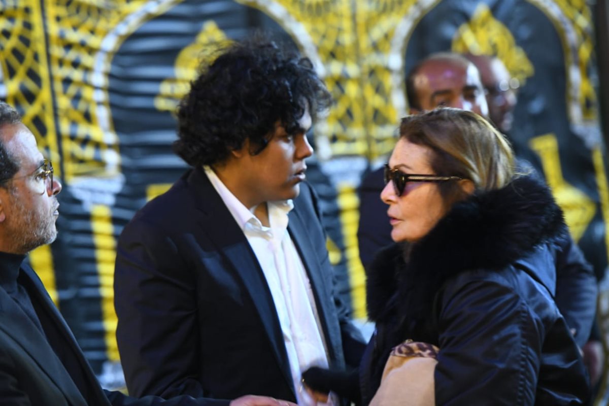 <strong>عزاء الراحلة إيمان إمام</strong>