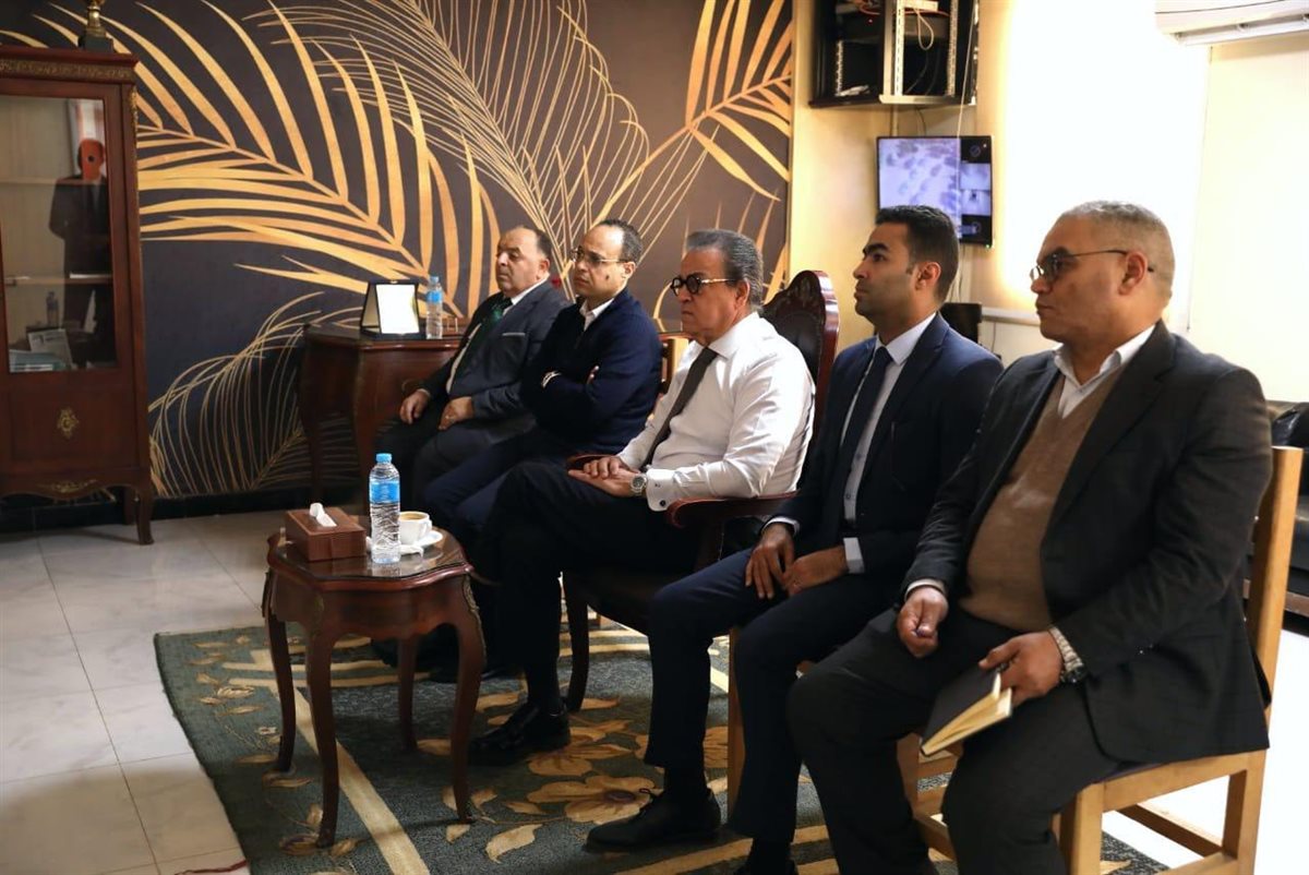 <strong>&nbsp;رئيس مجلس الوزراء</strong>