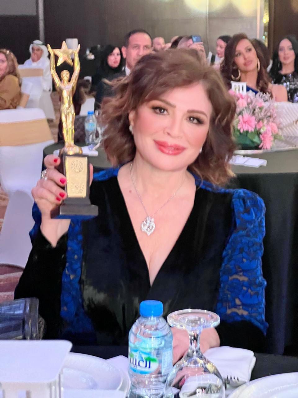 <strong>إلهام شاهين</strong>
