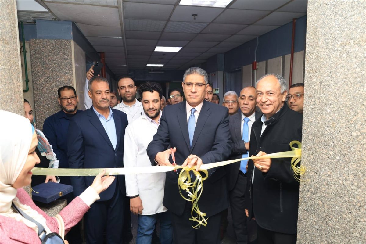 محافظ الجيزة يفتتح قسم رعاية المخ والأعصاب بمستشفى الوراق